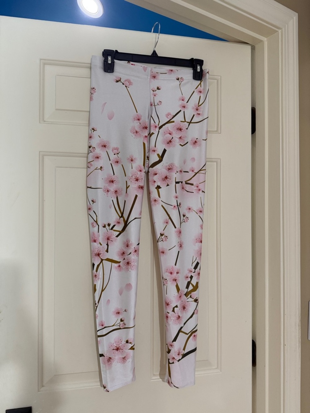BlackMilk White Cherry Blossom Leggings - Picture 1 of 4